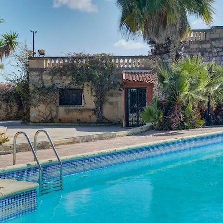 Ta Karag - Countryside Escape - Pool & Tennis Villa *