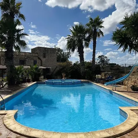 Ta Karag - Countryside Escape - Pool & Tennis *