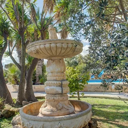 Villa Ta Karag - Countryside Escape - Pool & Tennis