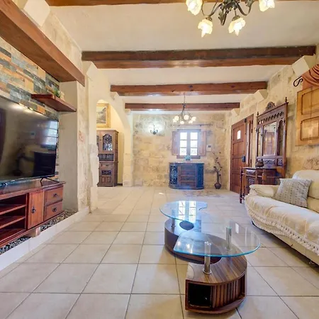 Ta Karag - Countryside Escape - Pool & Tennis