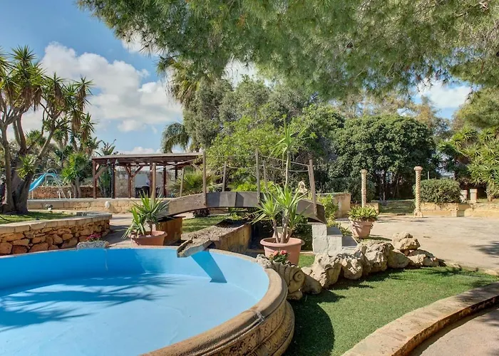 Ta Karag - Countryside Escape - Pool & Tennis Hal Ghaxiak