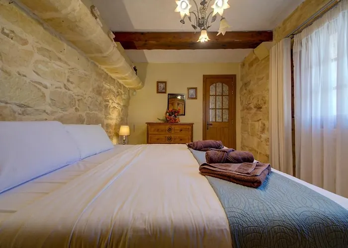 Ta Karag - Countryside Escape - Pool & Tennis * Hal Ghaxiak