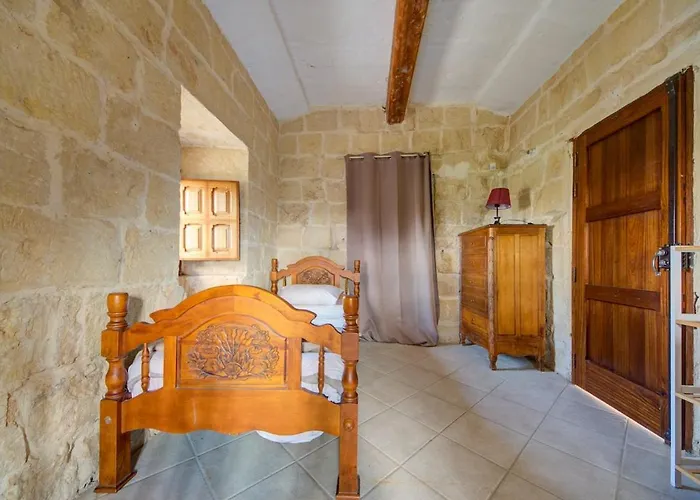 Ta Karag - Countryside Escape - Pool & Tennis