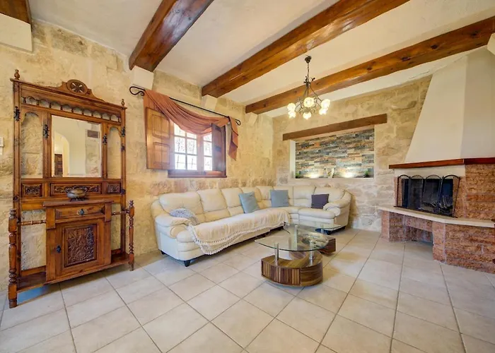 Ta Karag - Countryside Escape - Pool & Tennis *