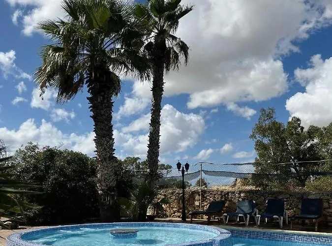 Ta Karag - Countryside Escape - Pool & Tennis * Hal Ghaxiak