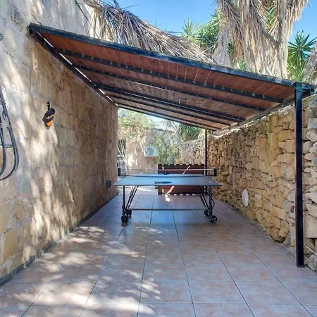 Ta Karag - Countryside Escape - Pool & Tennis Vila Hal Ghaxiak