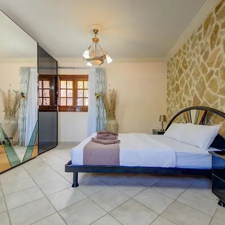 Ta Karag - Countryside Escape - Pool & Tennis *