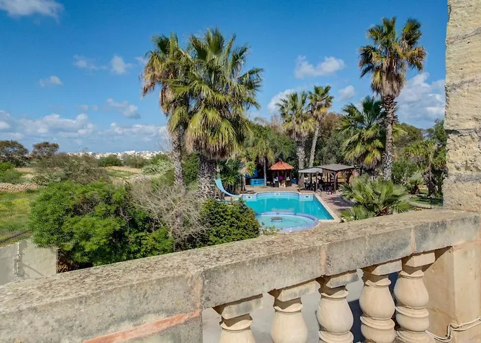 Ta Karag - Countryside Escape - Pool & Tennis Villa