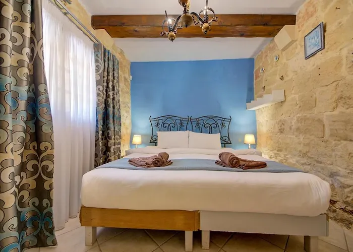 Villa Ta Karag - Countryside Escape - Pool & Tennis