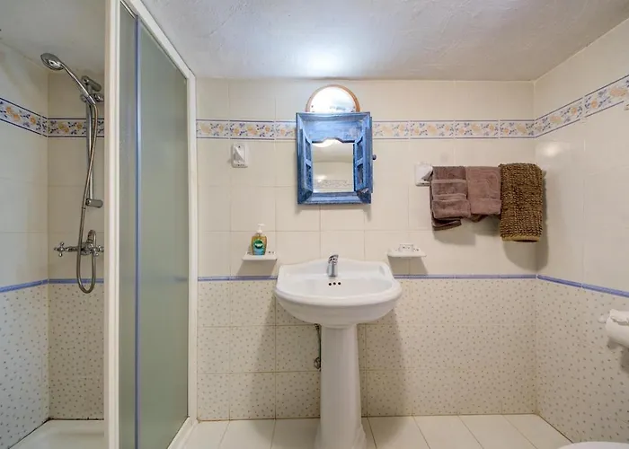 Villa Ta Karag - Countryside Escape - Pool & Tennis *