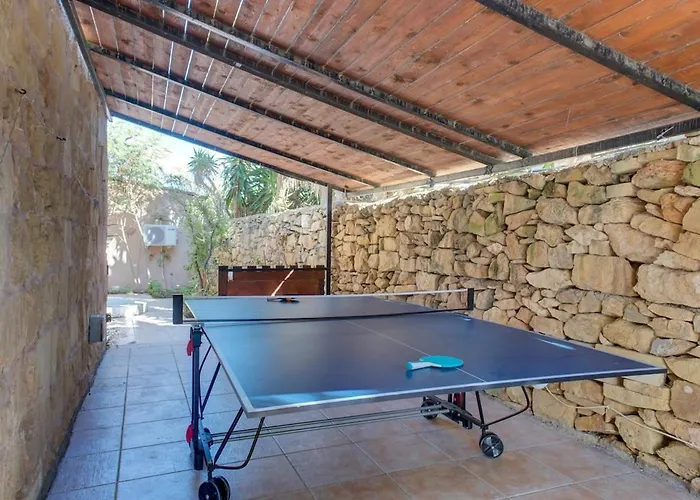 Ta Karag - Countryside Escape - Pool & Tennis Hal Ghaxiak