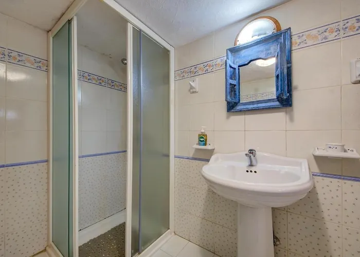 Villa Ta Karag - Countryside Escape - Pool & Tennis *