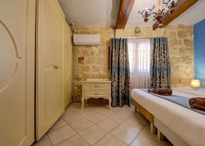 Villa Ta Karag - Countryside Escape - Pool & Tennis *