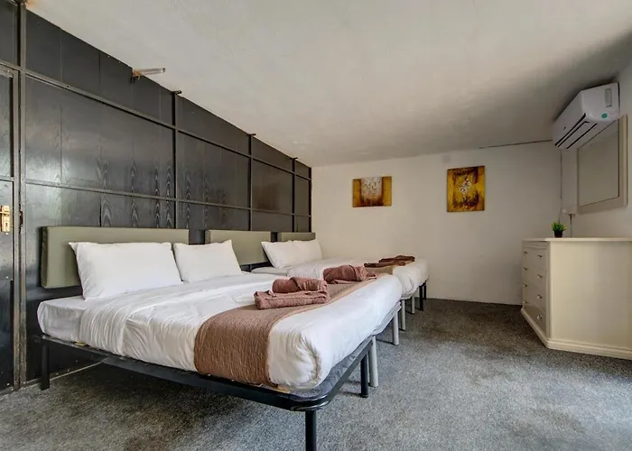 Ta Karag - Countryside Escape - Pool & Tennis Villa