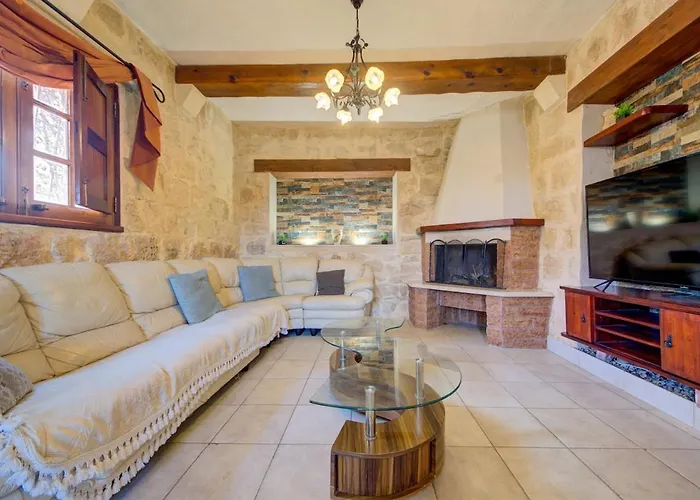 Ta Karag - Countryside Escape - Pool & Tennis * Hal Ghaxiak