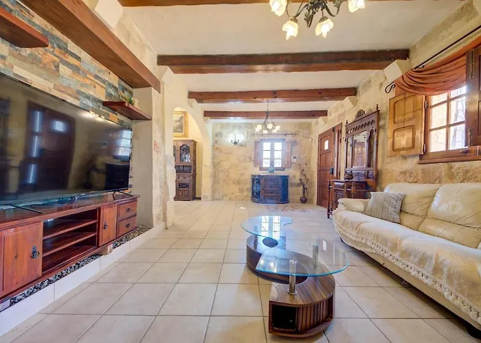 Ta Karag - Countryside Escape - Pool & Tennis